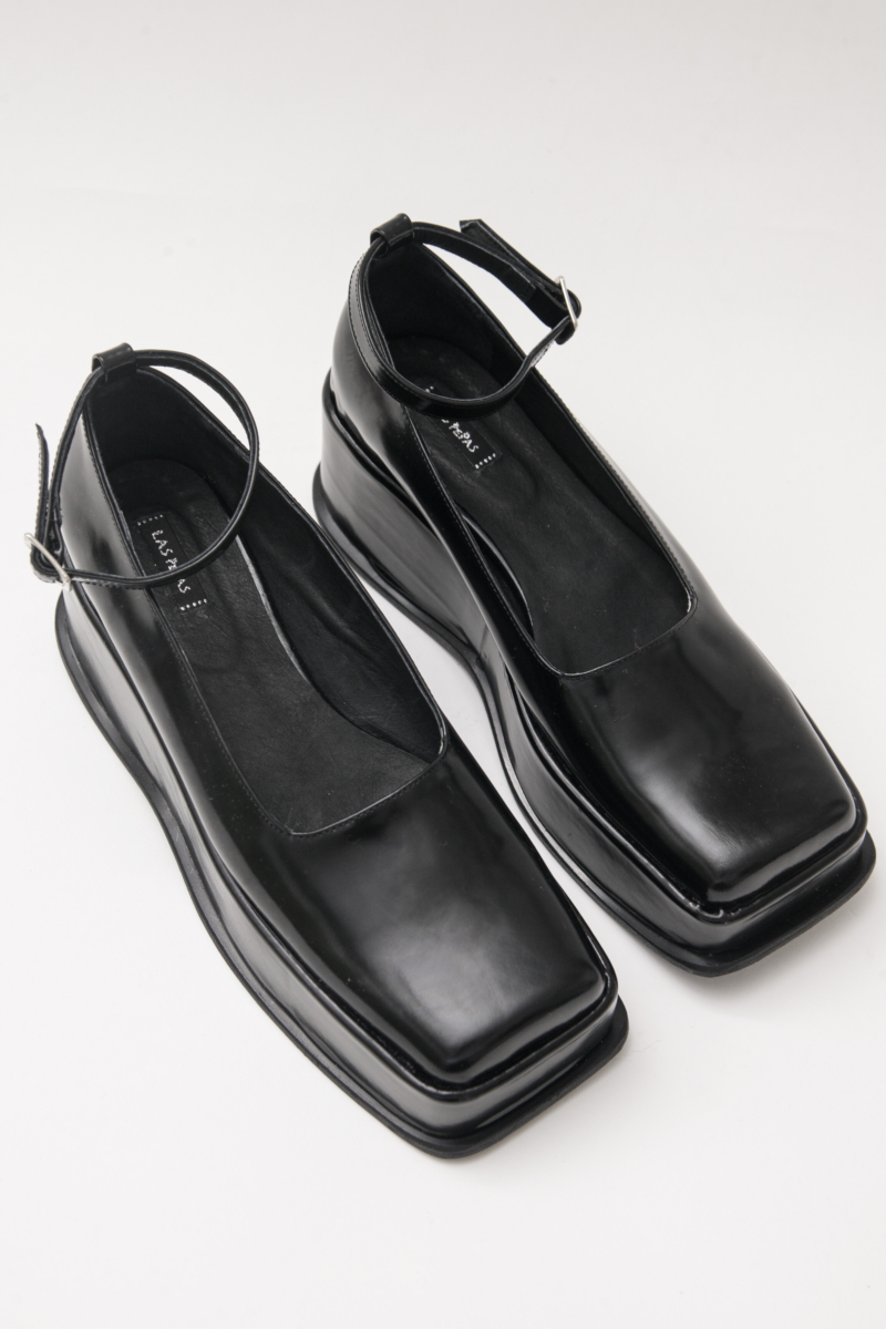 ZAPATO DE CUERO GINKGO