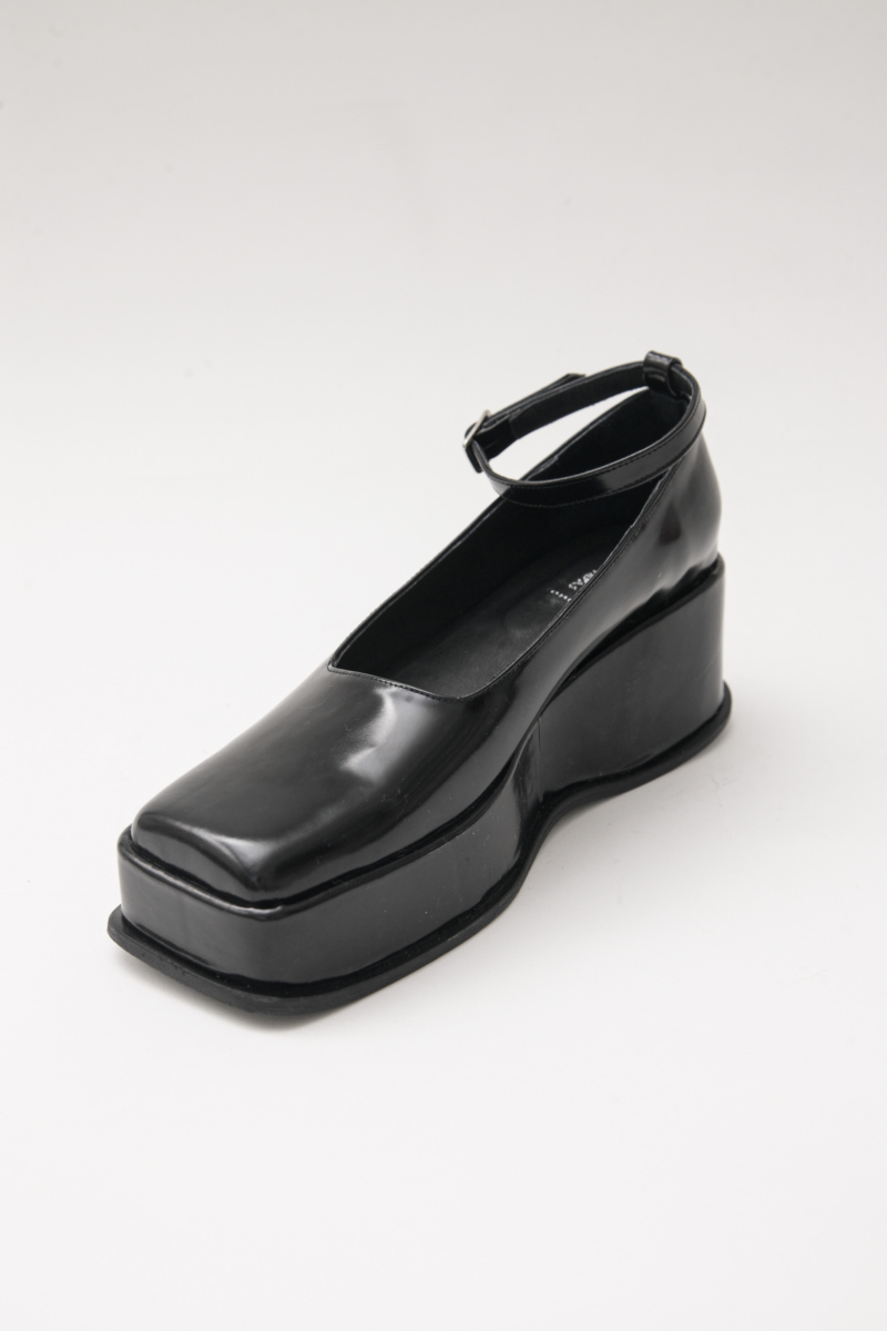 ZAPATO DE CUERO GINKGO
