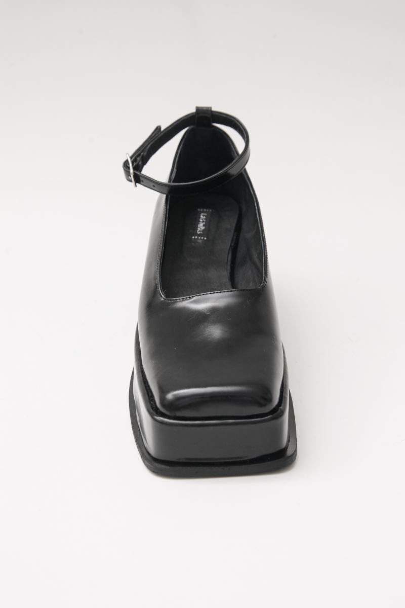 ZAPATO DE CUERO GINKGO