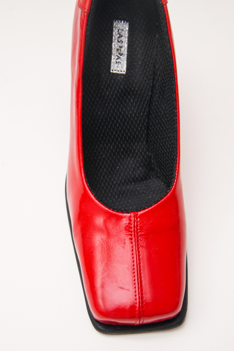 ZAPATO DE CUERO ROBLE