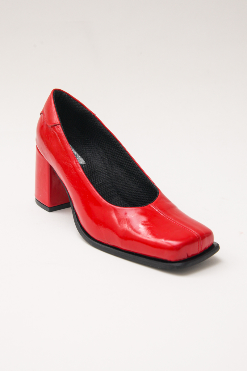 ZAPATO DE CUERO ROBLE
