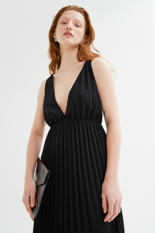 VESTIDO PLISADO ELLA