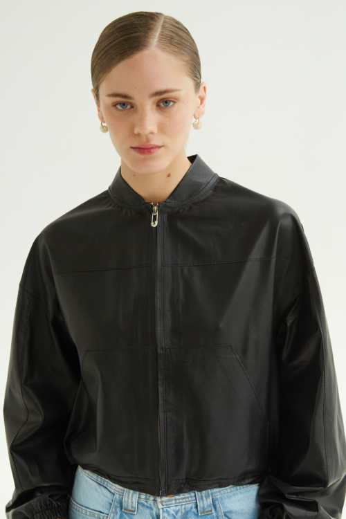 BOMBER DE CUERO JENNA // OVINO