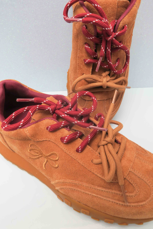 ZAPATILLA DE GAMUZA LACE
