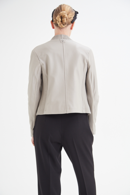 CAMPERA DE CUERO SISSY 
