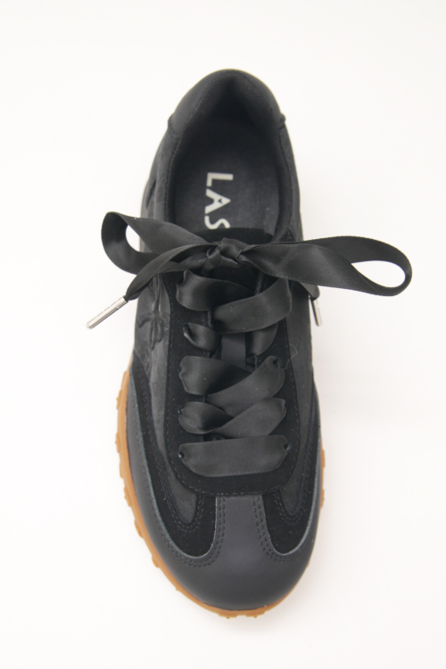 ZAPATILLA DE CUERO LACE 