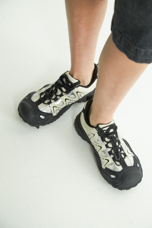 ZAPATILLA TRECK