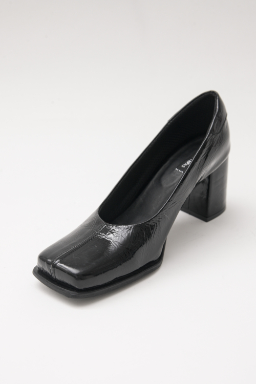 ZAPATO DE CUERO ROBLE