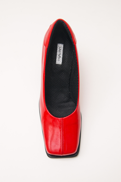 ZAPATO DE CUERO ROBLE